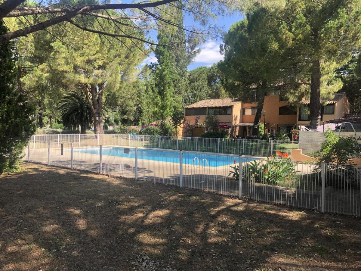 Appartement 238 Village Les Salicornes Арль Экстерьер фото