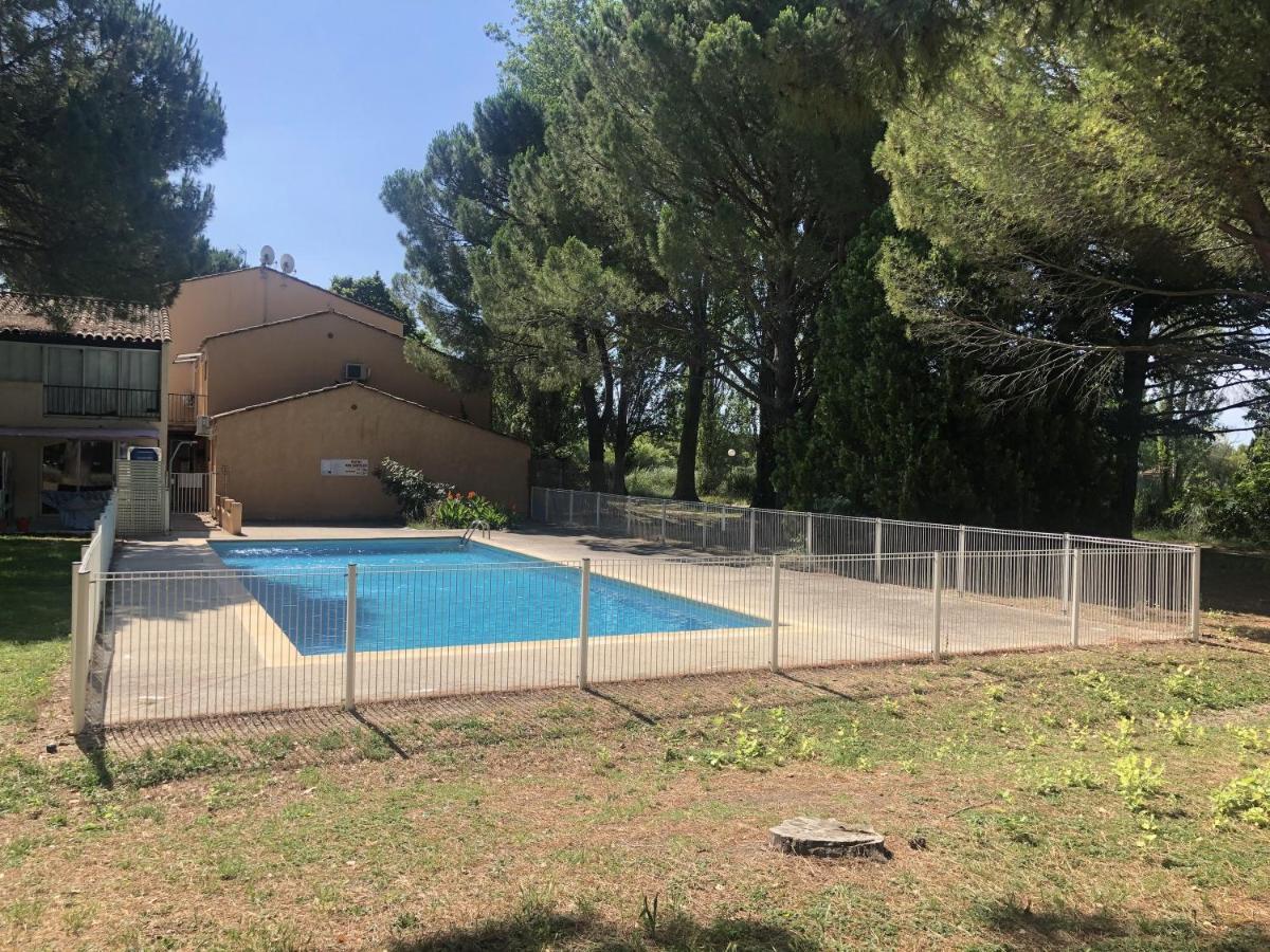 Appartement 238 Village Les Salicornes Арль Экстерьер фото